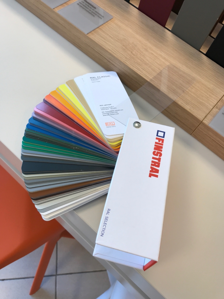 Espace menuiseries du magasin EXTEND en 2019