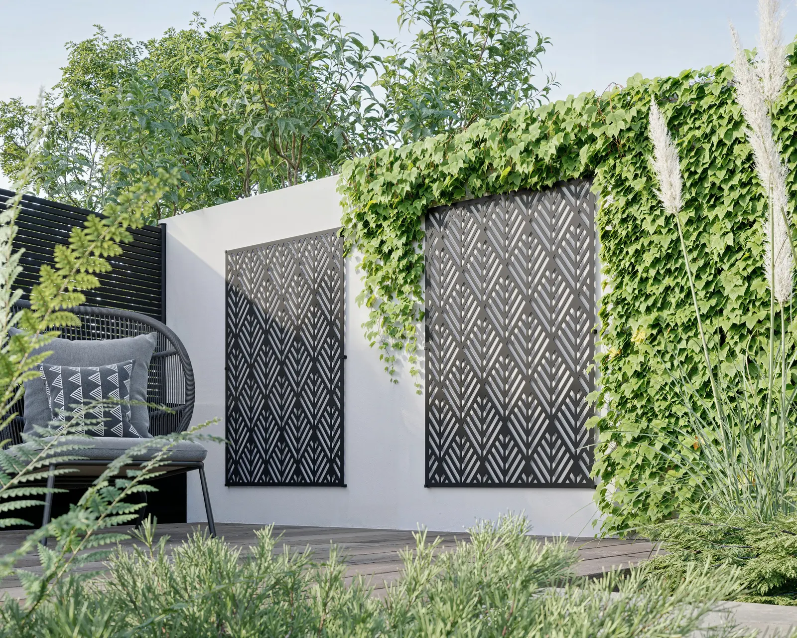 Habillage de façade en aluminium noir décor découpé